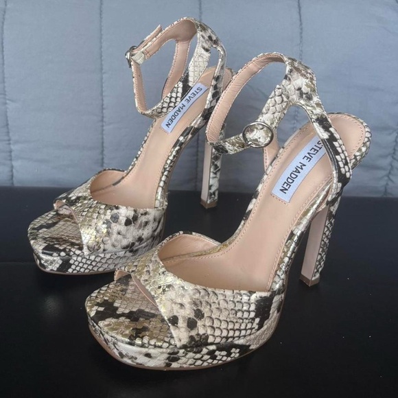 Steve Madden Beige Snake Print Heels - Picture 2 of 6